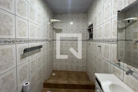Casa para alugar com 20m², 1 quarto e 2 vagasBanheiro