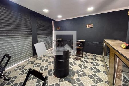 Casa para alugar com 20m², 1 quarto e 2 vagasSalão