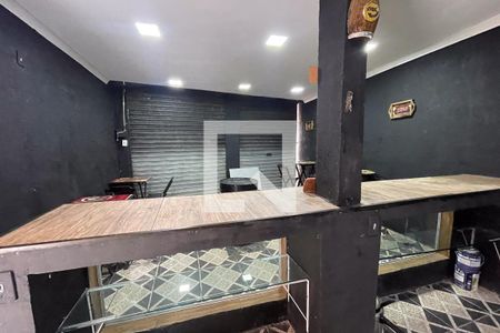 Casa para alugar com 20m², 1 quarto e 2 vagasSalão