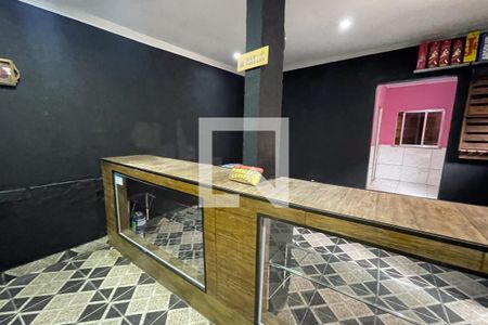 Casa para alugar com 20m², 1 quarto e 2 vagasSalão