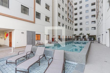 Studio à venda com 24m², 1 quarto e sem vaga Studio à venda com 24m², 1 quarto e sem vagaÁrea comum - Piscina