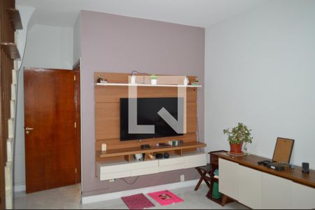 Sala de casa à venda com 2 quartos, 84m² em Vila Dom Pedro I, São Paulo