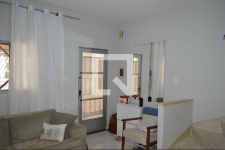 Sala de casa à venda com 2 quartos, 84m² em Vila Dom Pedro I, São Paulo