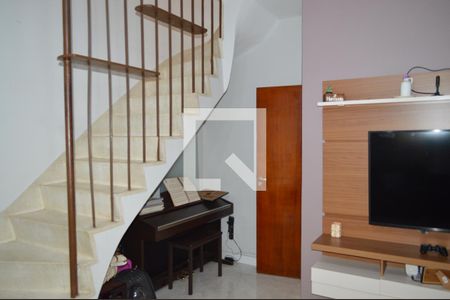 Sala de casa à venda com 2 quartos, 84m² em Vila Dom Pedro I, São Paulo