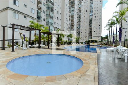 Apartamento para alugar com 68m², 3 quartos e 1 vagaÁrea comum - Piscina