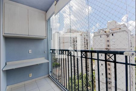 Varanda da Sala de apartamento à venda com 3 quartos, 68m² em Vila Augusta, Guarulhos