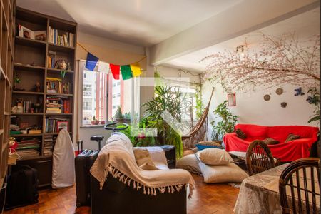 Apartamento para alugar com 112m², 3 quartos e sem vaga Apartamento para alugar com 112m², 3 quartos e sem vagaSala