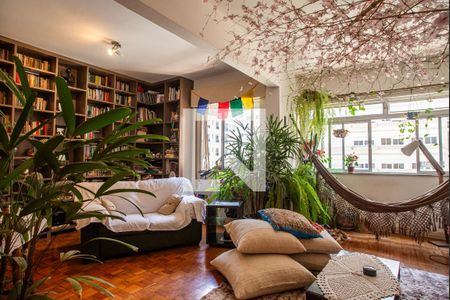 Apartamento para alugar com 112m², 3 quartos e sem vaga Apartamento para alugar com 112m², 3 quartos e sem vagaSala