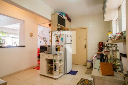 Apartamento para alugar com 112m², 3 quartos e sem vaga Apartamento para alugar com 112m², 3 quartos e sem vagaCozinha