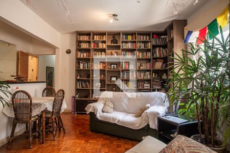 Apartamento para alugar com 112m², 3 quartos e sem vaga Apartamento para alugar com 112m², 3 quartos e sem vagaSala