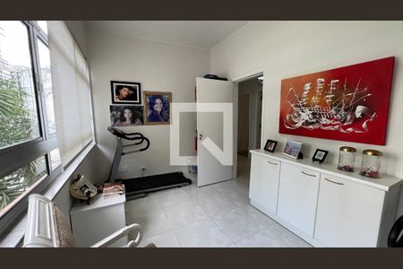 Apartamento à venda com 251m², 5 quartos e 2 vagasQuarto 3