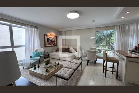 Apartamento à venda com 251m², 5 quartos e 2 vagasSala de TV