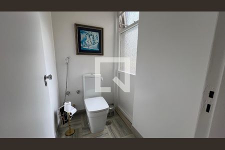 Apartamento à venda com 251m², 5 quartos e 2 vagasLavabo