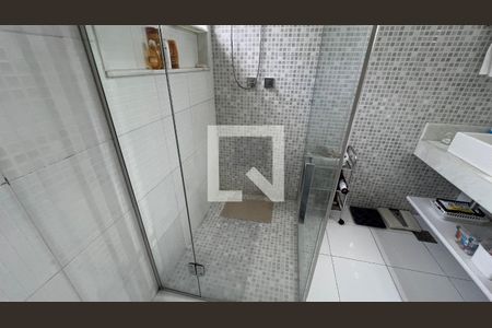 Apartamento à venda com 251m², 5 quartos e 2 vagasBanheiro 
