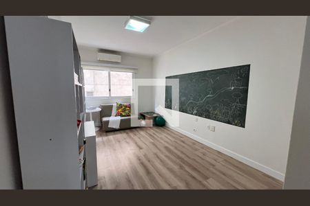 Apartamento à venda com 251m², 5 quartos e 2 vagasQuarto 1