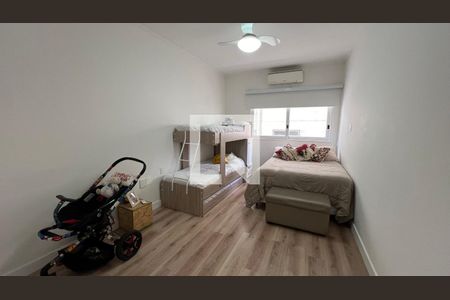 Apartamento à venda com 251m², 5 quartos e 2 vagasQuarto 2