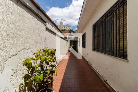 Casa à venda com 400m², 3 quartos e 5 vagasCorredor Lateral