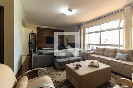 Sala de casa para alugar com 3 quartos, 400m² em Jardim da Saúde, São Paulo
