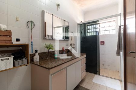 Casa à venda com 400m², 3 quartos e 5 vagasBanheiro da Suíte 1