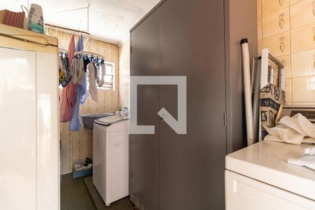 Casa à venda com 400m², 3 quartos e 5 vagasLavanderia