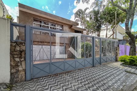 Casa à venda com 400m², 3 quartos e 5 vagasFachada