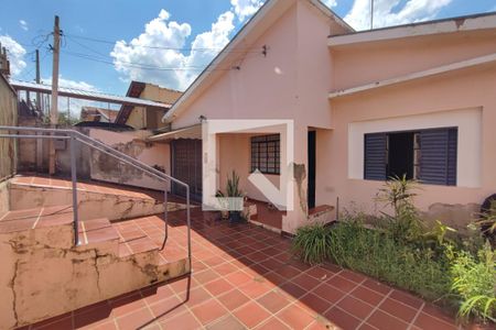 Casa à venda com 121m², 2 quartos e 2 vagasGaragem