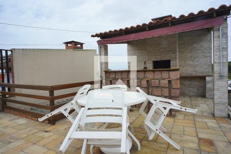 Casa à venda com 220m², 3 quartos e 4 vagasPátio