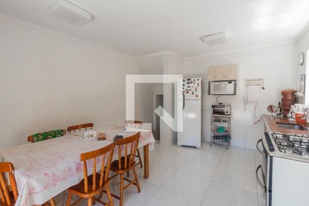 Casa à venda com 125m², 3 quartos e 1 vaga Casa à venda com 125m², 3 quartos e 1 vagaCozinha