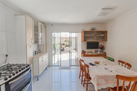 Casa à venda com 125m², 3 quartos e 1 vaga Casa à venda com 125m², 3 quartos e 1 vagaCozinha