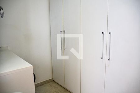 Casa à venda com 288m², 3 quartos e 4 vagas