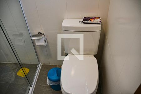 Casa à venda com 288m², 3 quartos e 4 vagas