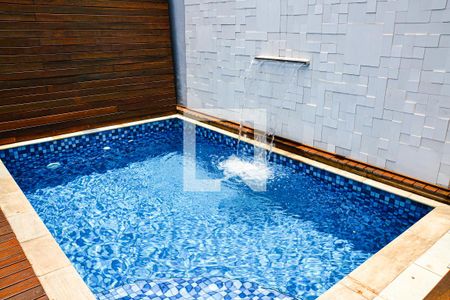 Casa à venda com 288m², 3 quartos e 4 vagas