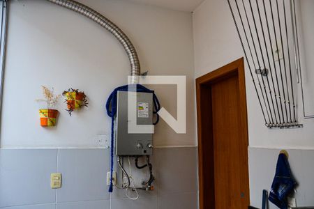 Casa à venda com 288m², 3 quartos e 4 vagas