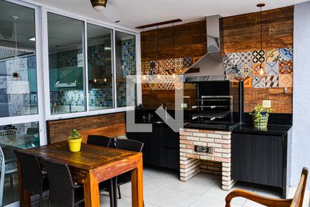 Casa à venda com 288m², 3 quartos e 4 vagas