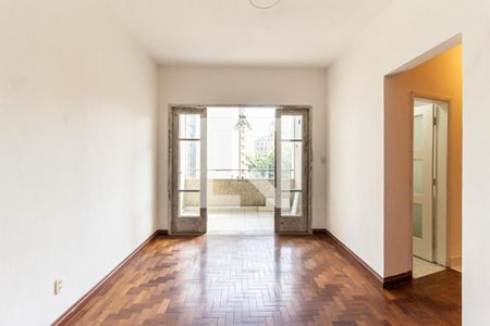 Sala de apartamento para alugar com 2 quartos, 100m² em Higienópolis, São Paulo