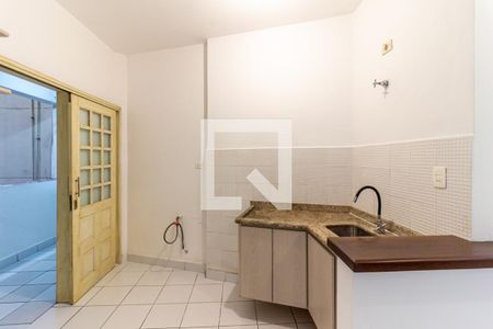 Apartamento para alugar com 100m², 2 quartos e sem vaga Apartamento para alugar com 100m², 2 quartos e sem vagaCozinha