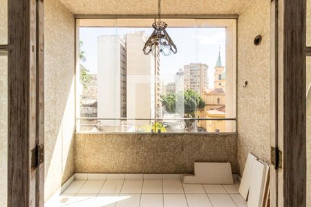 Varanda de apartamento para alugar com 2 quartos, 100m² em Higienópolis, São Paulo