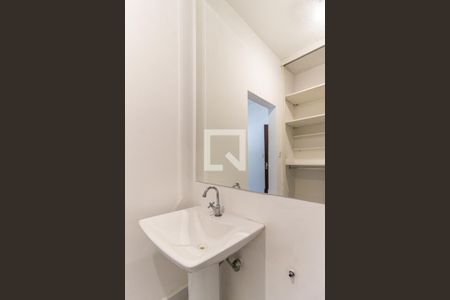 Apartamento para alugar com 100m², 2 quartos e sem vaga Apartamento para alugar com 100m², 2 quartos e sem vagaSuíte 1 - Banheiro 1 - Pia