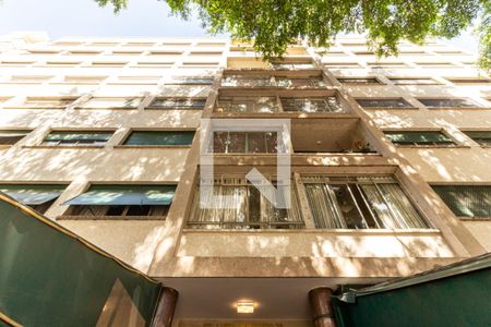 Apartamento para alugar com 100m², 2 quartos e sem vaga Apartamento para alugar com 100m², 2 quartos e sem vagaFachada