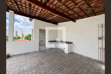 Casa à venda com 330m², 3 quartos e 3 vagasTerraço