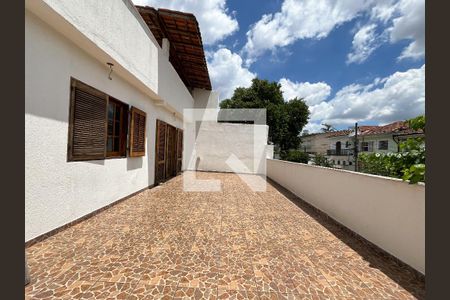 Casa à venda com 330m², 3 quartos e 3 vagasSacada 