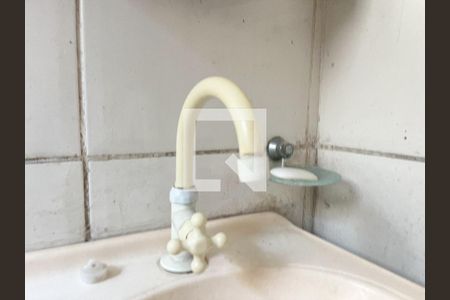 Casa à venda com 330m², 3 quartos e 3 vagasBanheiro da Suíte 2