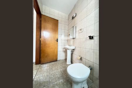 Casa à venda com 330m², 3 quartos e 3 vagasBanheiro da Suíte 3