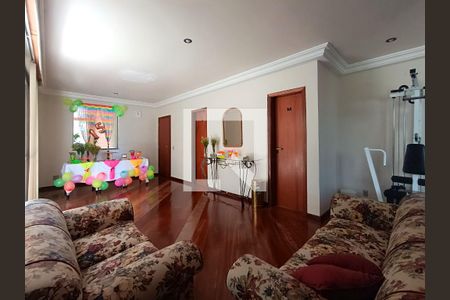 Apartamento para alugar com 178m², 3 quartos e 3 vagasÁrea comum - Salão de festas