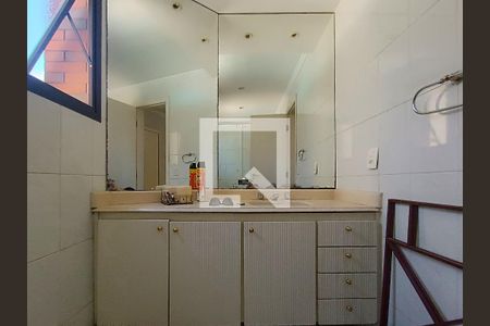 Apartamento para alugar com 178m², 3 quartos e 3 vagasBanheiro da Suíte 3