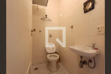 Apartamento para alugar com 178m², 3 quartos e 3 vagasBanheiro de serviço