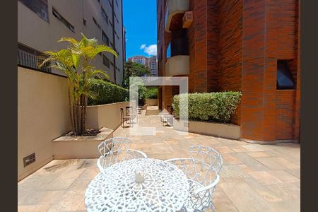 Apartamento para alugar com 178m², 3 quartos e 3 vagasÁrea comum - Piscina