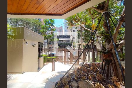 Apartamento para alugar com 178m², 3 quartos e 3 vagasFachada