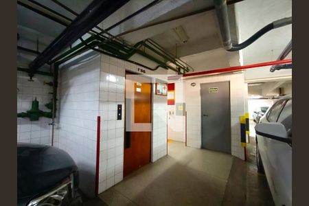 Apartamento para alugar com 178m², 3 quartos e 3 vagasÁrea comum - Garagem