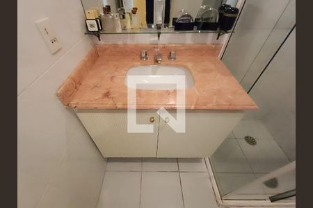 Apartamento para alugar com 178m², 3 quartos e 3 vagasBanheiro da Suíte 1